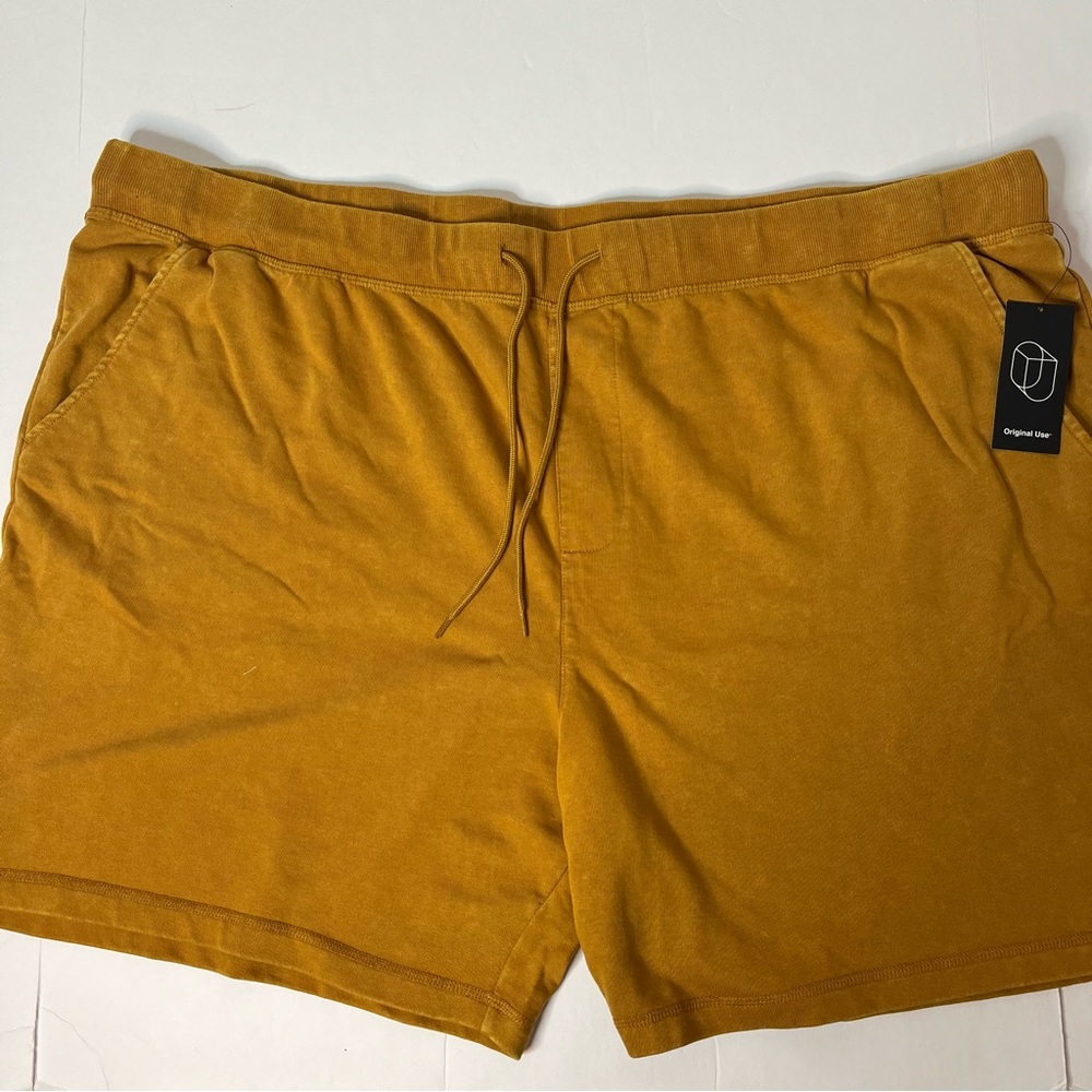 “Original Use” Men’s Knit Pull On Drawstring Shorts in Zinnea Gold.  NEW!